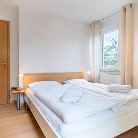 Gruene Strasse G5 프레로